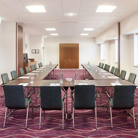 Holiday Inn Express Tamworth By Ihg Exterior photo